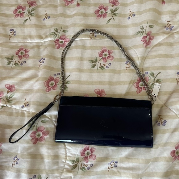 Embroidered floral purse/clutch - Picture 3 of 9